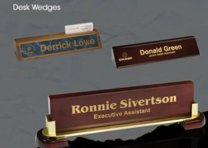 QT_Corp_Desk-Wedges